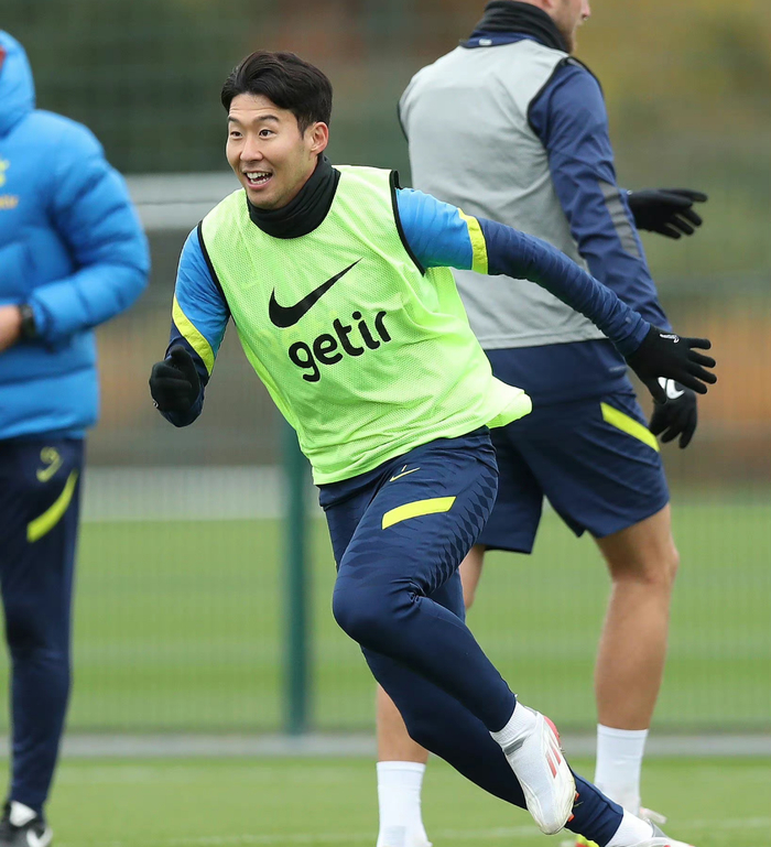 兰斯取得胜利,积极备战接下来的比赛的简单介绍 兰斯取得胜利,积极备战接下来的比赛的简单介绍