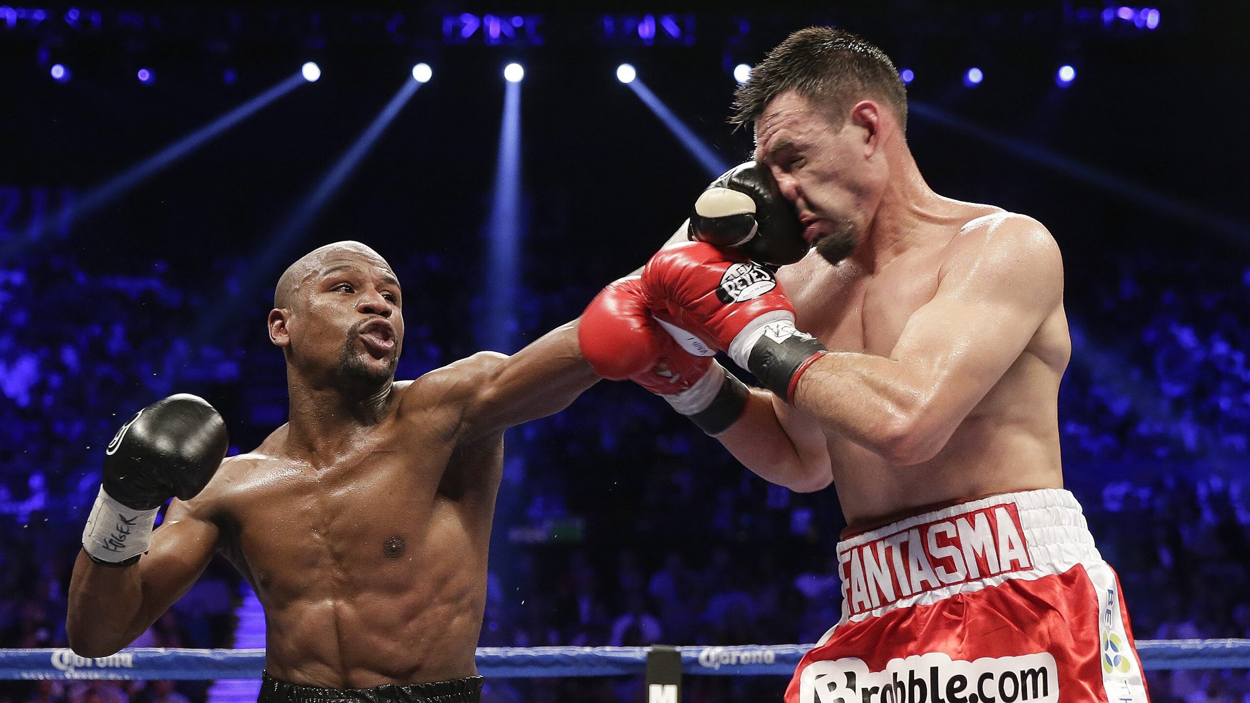 总决赛之夜，福克斯成为胜负手