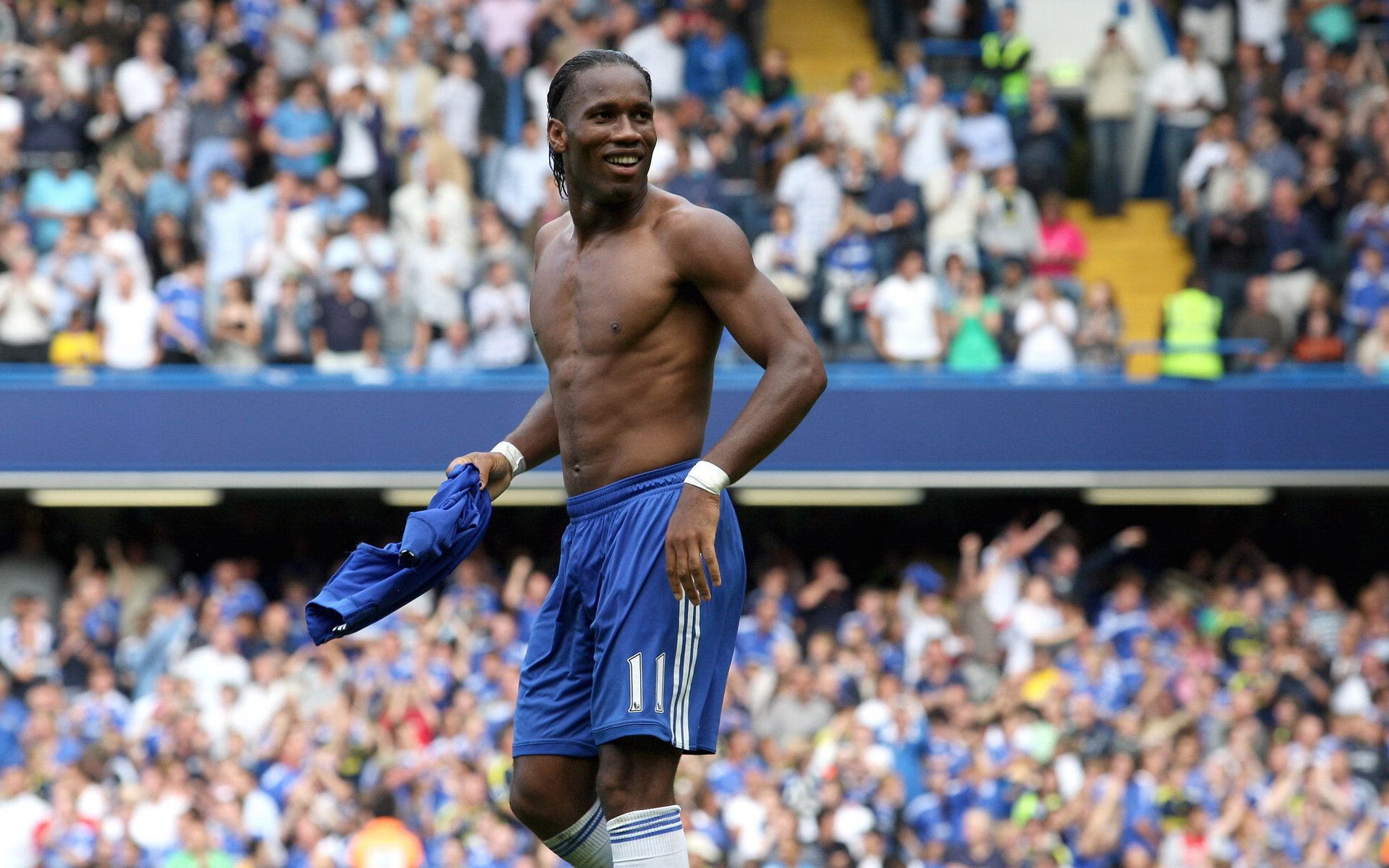 颠覆传统?戴维斯杯的团队风暴如何碾压温网的个人英雄主义—兼论德约科维奇的火热状态