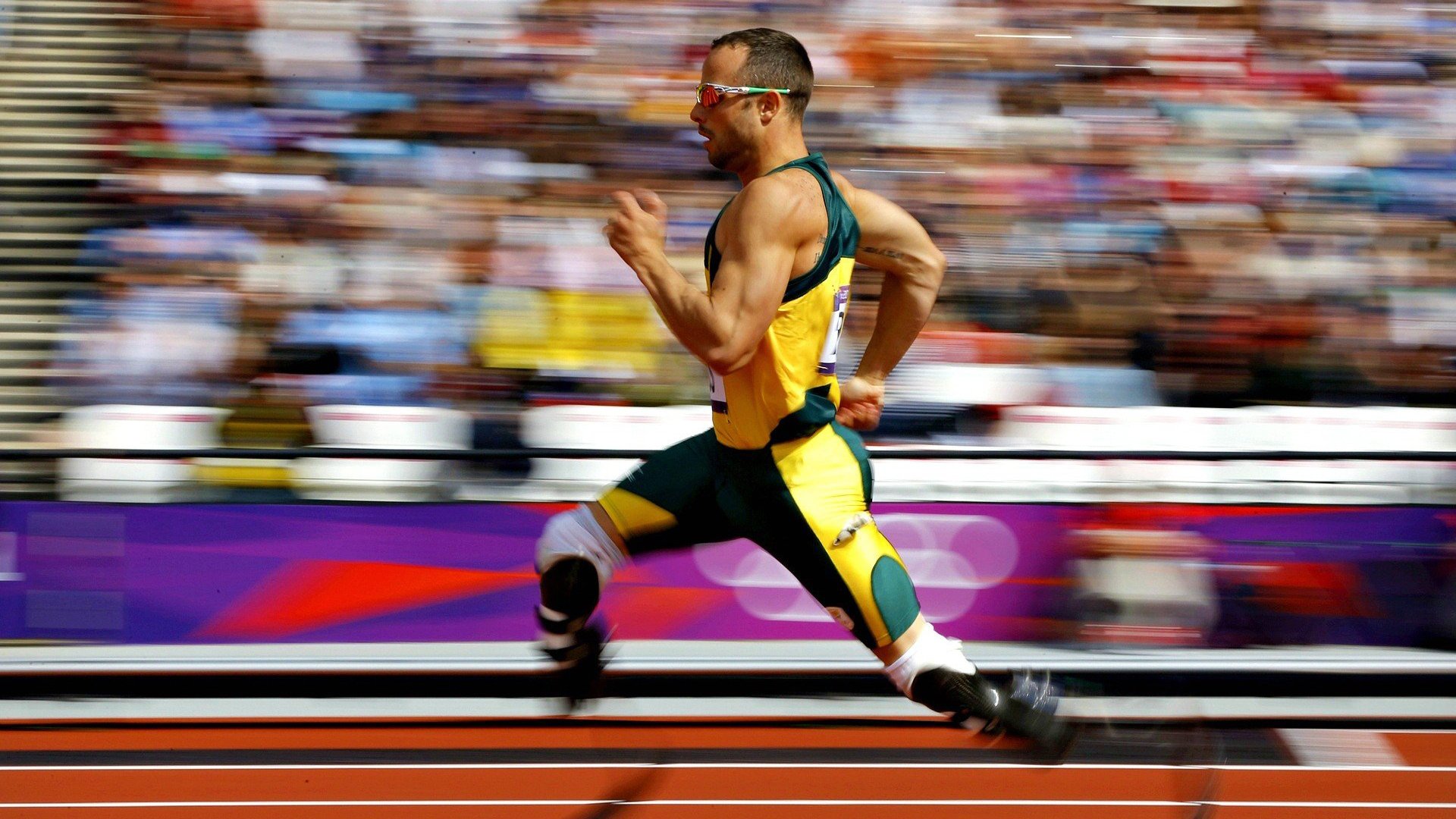 开云体育登录-荒漠惊雷，当新疆队横扫NBA雷霆，周琦用一场比赛重新定义不可能